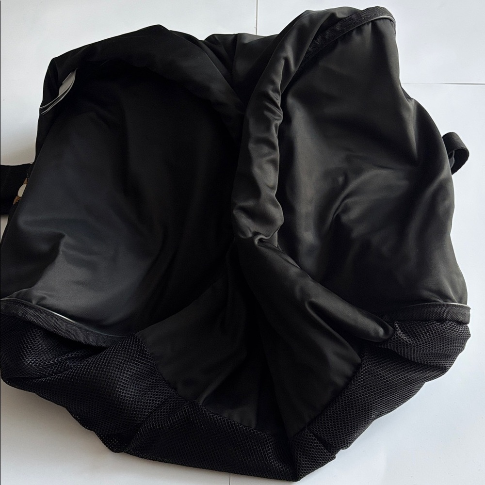 IVY Adidas Duffle Bag - Picture 12 of 15